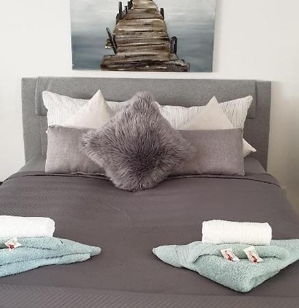 Sharky Ferienwohnung In Bahnhofsnaehe Niebull Ngoại thất bức ảnh