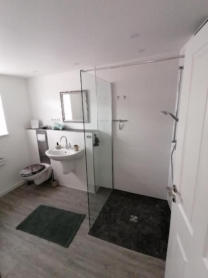 Sharky Ferienwohnung In Bahnhofsnaehe Niebull Ngoại thất bức ảnh